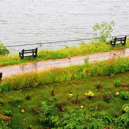 Lake City Resort Anuradhapura Luaran gambar