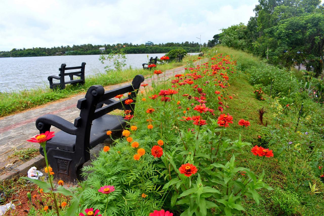 Lake City Resort Anuradhapura Luaran gambar