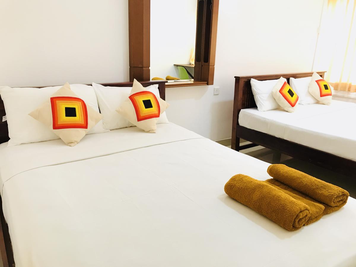 Lake City Resort Anuradhapura Luaran gambar