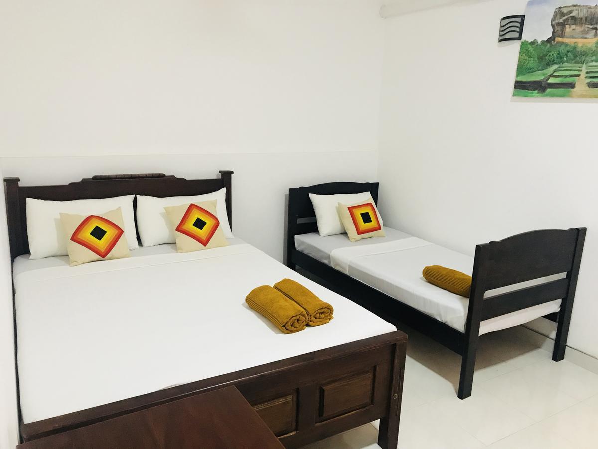 Lake City Resort Anuradhapura Bilik gambar